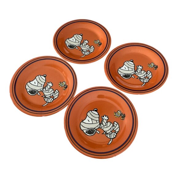 Peanuts Snoopy and Woodstock Halloween Mummy 8" Plates – Set of 4 by Gibson Over - Picture 2 of 7